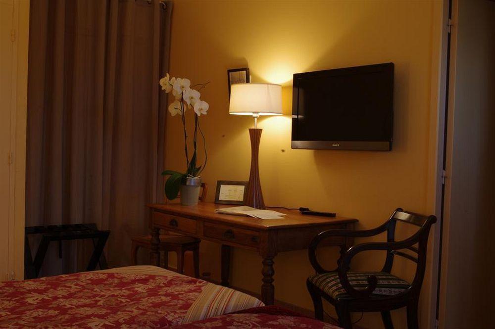 Hotel La Bastide D'Iris Vagnas Exterior photo